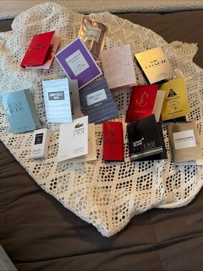 Coach Women Bath & Body Sample Cards - Pink, Gold, Red, Cream